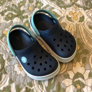 Toddler crocs